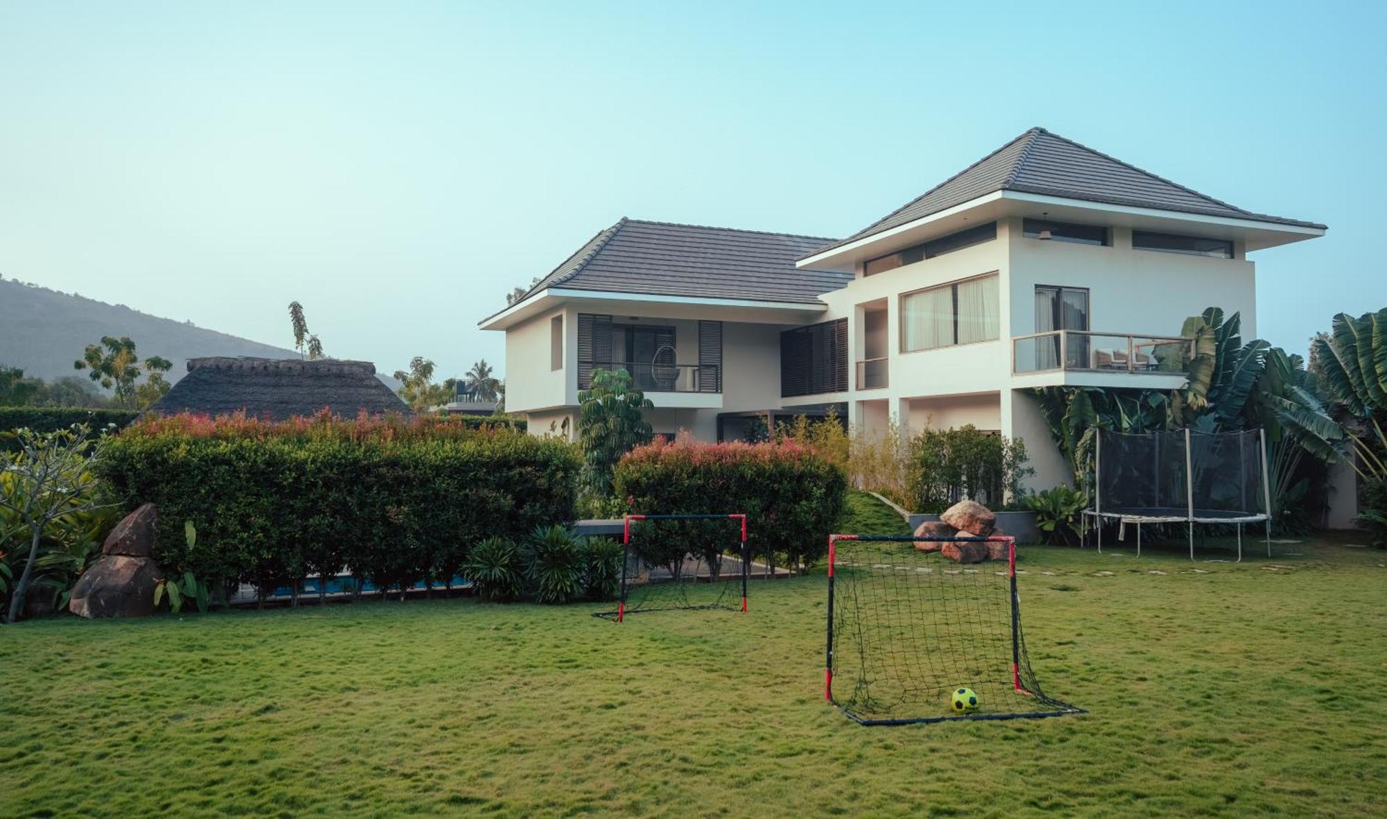 Oro The Estates, Nandi Hills Hotel Nandigunda ภายนอก รูปภาพ